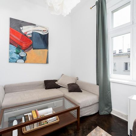Old Town Spacious Apartment Краков Экстерьер фото